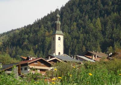 En avant concert, pause baroque à l’église de Macôt : visite guidée._La Plagne Tarentaise - Eglise de Macôt-la Plagne En avant concert, pause baroque à l’église de Macôt : visite guidée._La Plagne Tarentaise - Eglise de Macôt-la Plagne